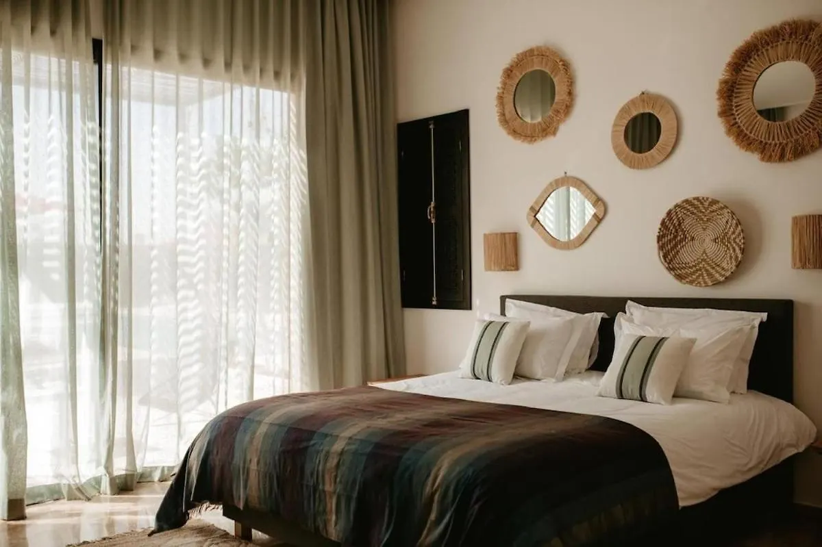 Luxury 5-Suite Villa With Heated Pool, Steam Room & Games Marrakesh Morocco